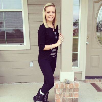 Brittany_01998's profile picture. There is nothing like a dream to create the future.!!!