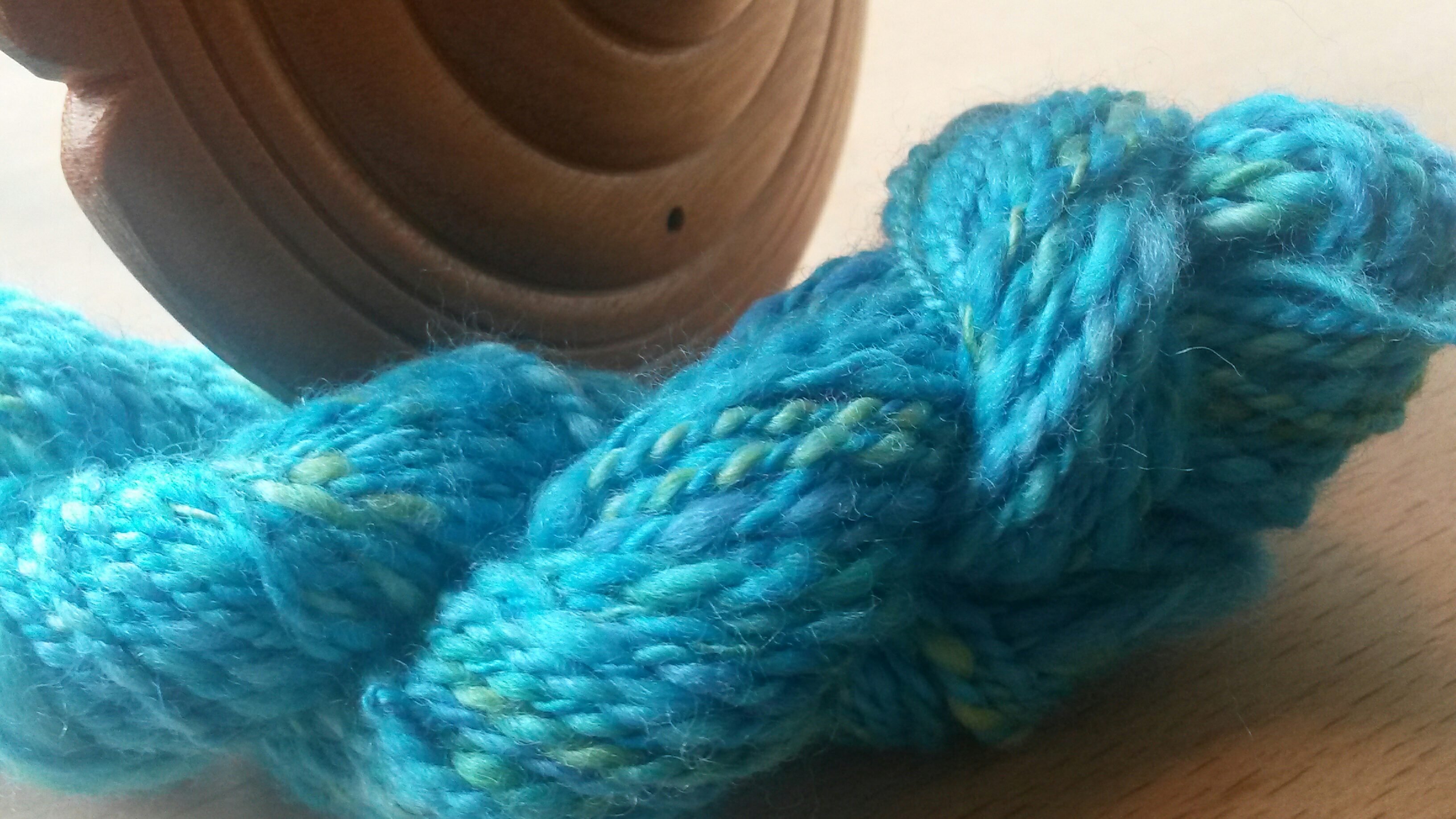 UrbanSpinnr's profile picture. Drop spindle spinning and dyeing with KoolAid to make my own unique handspun yarn.

https://t.co/9Op5g76o4s…