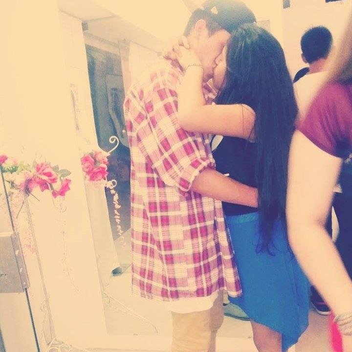 Te amo mucho y sos mio y de nadie mas. Atte: Tu Novia