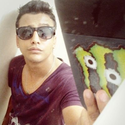 http://t.co/nLMz61y8p5  DOUGLINHA_EX