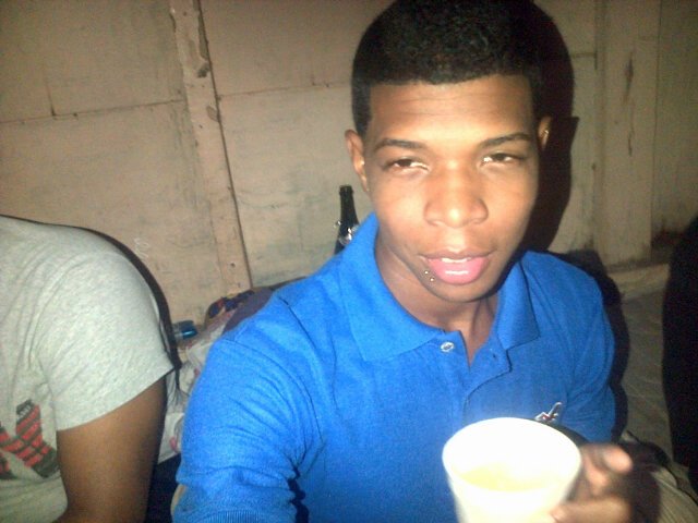 ;Mii Feliiciidad DepenDe D' Mii. Arrogante; 0% Humilde; 90% pero; CotiizaDoO; 10% :P EsoO Equiivale a un 100% D' Mii :D
