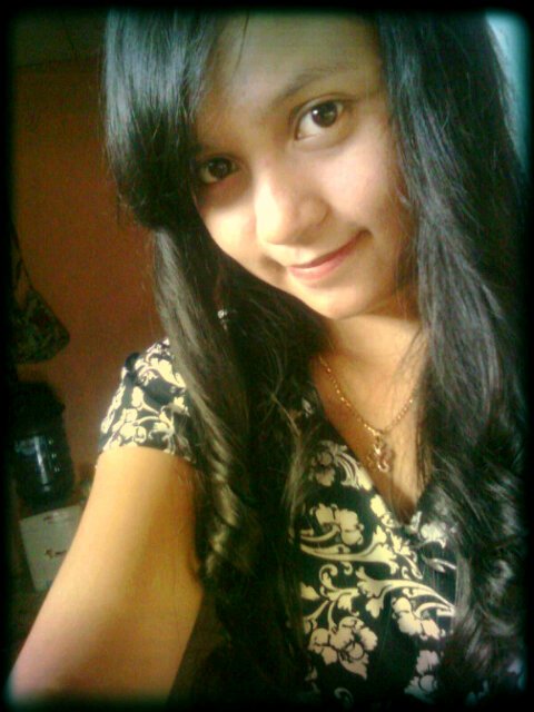 HeanyLevika's profile picture. I'm just a kid   tetap ingin mnjadi yg terbaik ..  utk smua yg membuattku  tersenyum .. thank's follow  me :)