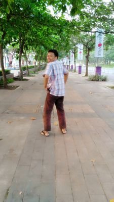 ellsuparman's profile picture. semangattttttt