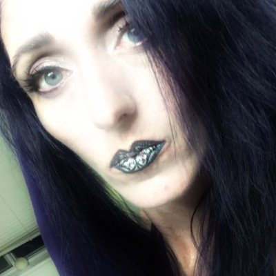 Beautifully Haunted, Hopeless Romantic, Fashion Obsessed, Embrace Weirdness

Photography, Music, Creativity, Cats, Books & the Darkside.
Wife to @DarthMarquis