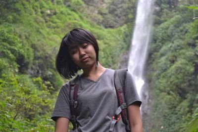 moo_noph's profile picture. Orang besar adalah orang yang dapat mencapai puncak tanpa bantuan orang lain