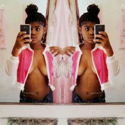 Trust No Bitch ✊
Leo Gang ♌
Est. 072899 
Taken  12013