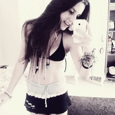 Tente segurar o sol pra ver se sua luz permanece. ✌☀