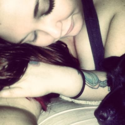 313Kristen's profile picture. look me up on Facebook  under Kristen Lynn (helle)!!! I'm sure I'll grow to love each and every follower I get! Much love to all 3 3