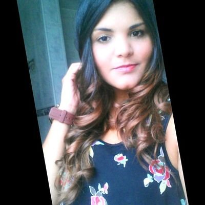 ItaloVenezolana, Amante del GYM, Estudiante de ContaduriaP con un toque de respotera y cocinera! 
 Instagram: Marianyelanicotra