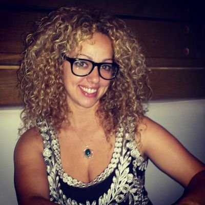Co-Host of Weekend Fiasco radio show. Curator ~ Here Comes Katie. Past casting agent The Four on Fox and Real Country. Freelance media. Travel Junkie :)