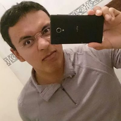 luisvazquezurib's profile picture. levu