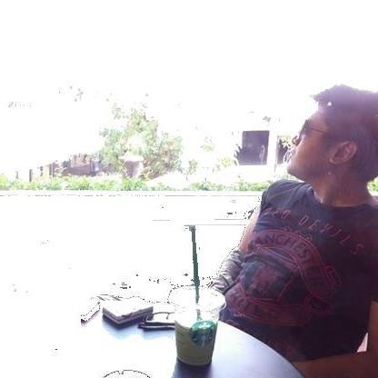 suhard1an_j's profile picture. 