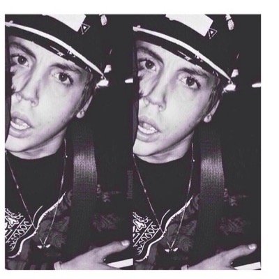 insta// ariftmatt
vine// ariftmatt 
i love matthew ❤️