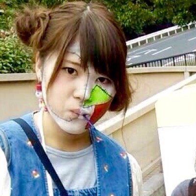 yyyakari's profile picture. 神戸大学発達科学部 /バンタンデザイン研究所グラフィックデザインコース/学生団体Beat