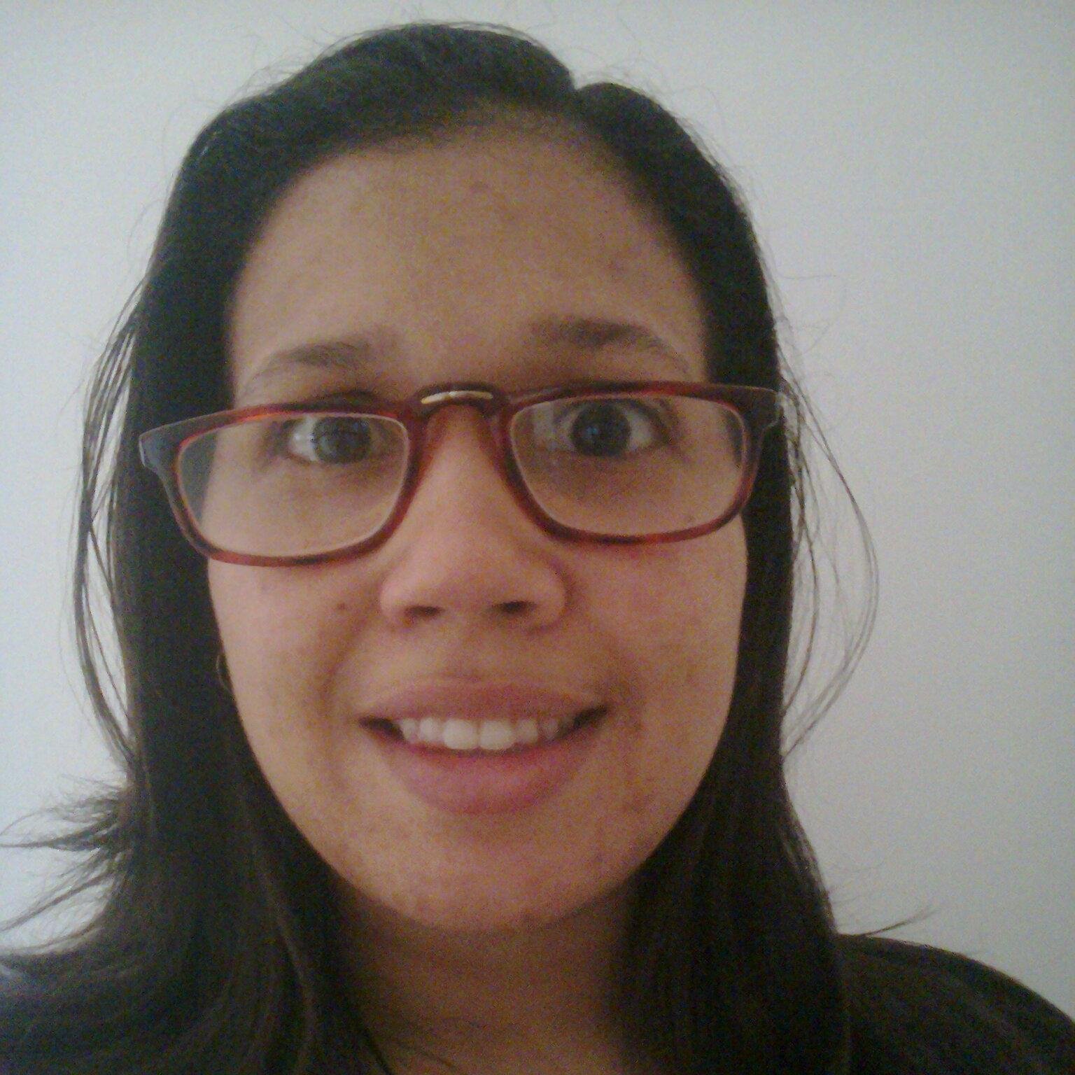 Estudiante de Publicidad y Mercadeo-I.U.T.I.R.L.A  Con los pies en la tierra y mi cabeza en el cielo.A si vivo mi vida. 160 caracteres aun no me definen :)