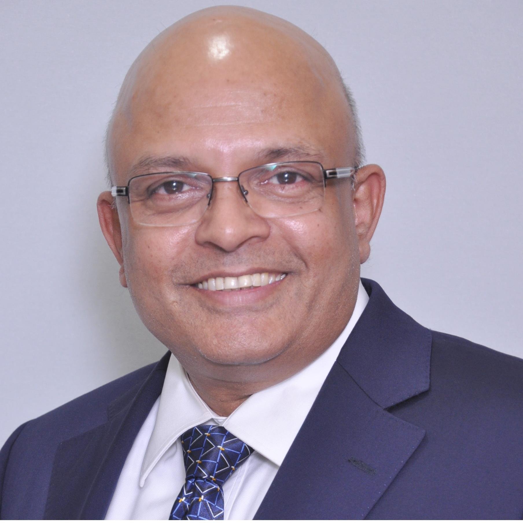 Retired IT professional, mentor. Love Indian classical music, traveling, reading, sports, sudoku, crosswords & good whiskeys.