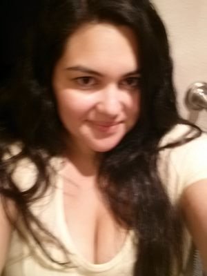 Flores2Jazzy's profile picture. 