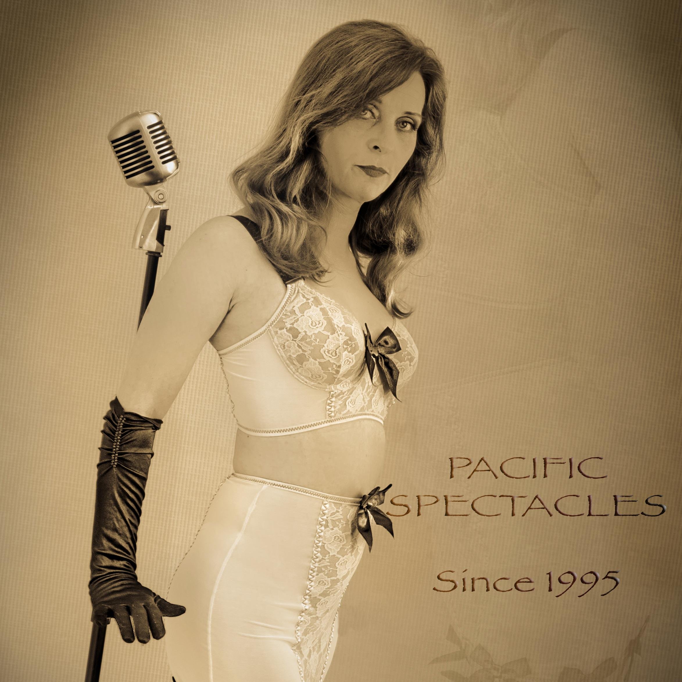 Pacific Spectacles Revue Cabaret, Music-Hall, Show de Variétés années 60, 70 et 80...
#danseuses #chanteur #chanteuse #revue #cabaret #musichall