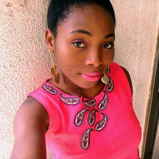 JustiNa.me.classy.movie freaky.cutie.paranoid.music addictive.barbieous.horror expert.Genius.fangirl...☺