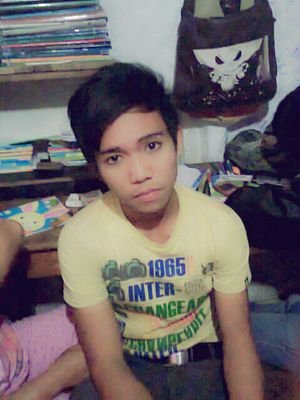 follow me and i  follow you back  ^_^
