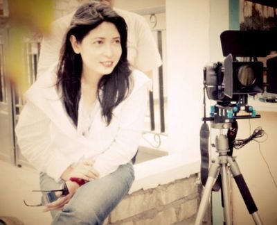 peribicara's profile picture. marketing communication consultant, lecturer, trainer, writer, historical fiction, expressionism painting, aromatherapy , spices, clock, scarf...