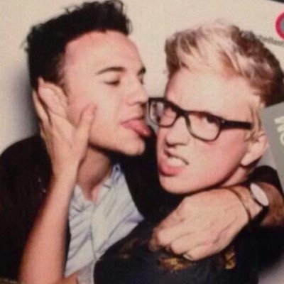 i ship tustin as hard as tyler oakleys dick after the nick jonas photos-lou // @vinylsivan
