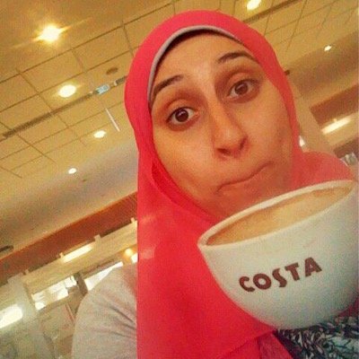 PhAyaElhamy's profile picture. مُجرّد بنت ..