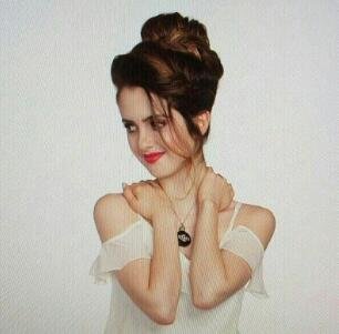 Hazel Grace Dawson. That's all you really need to know.