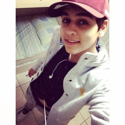 instagram: @_aleefalves
snapchat: aleefalves2