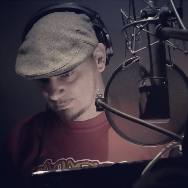 PabloOrt23's profile picture. Dad,husband,singer-songwriter. I play my 'deggae' (dark reggae)