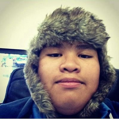 19dd08f10de9420's profile picture. basketball is my life