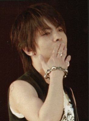 RyoSnmn's profile picture. L'Arc〜en〜Ciel歴４年