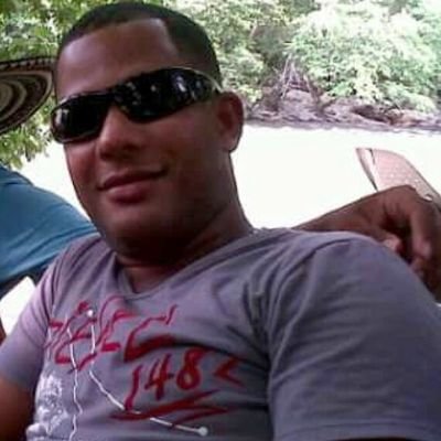 :: La vida es corta, así que no te hagas de rogar y toma las oportunidades que se te presenten, verás que no te arrepentirás.