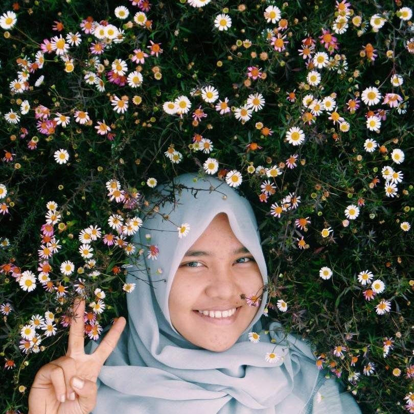 ♥ Allah  - My family  - Engineer Sejati - Urang Awak Juo @TLUndip2012| @ikammi_smg :)