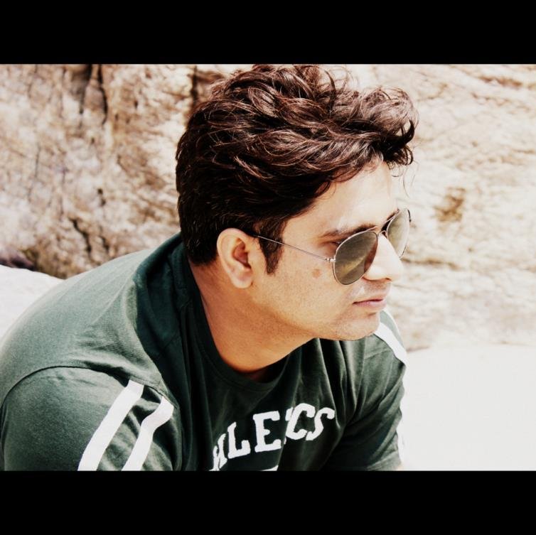 gunjanwebdesign's profile picture. 