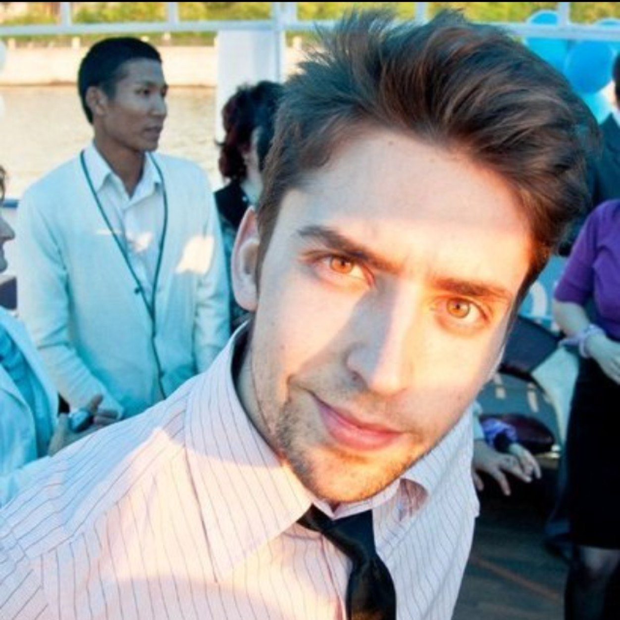 AlexBagriy's profile picture. Анютка! Солнце! Бог! Люди!