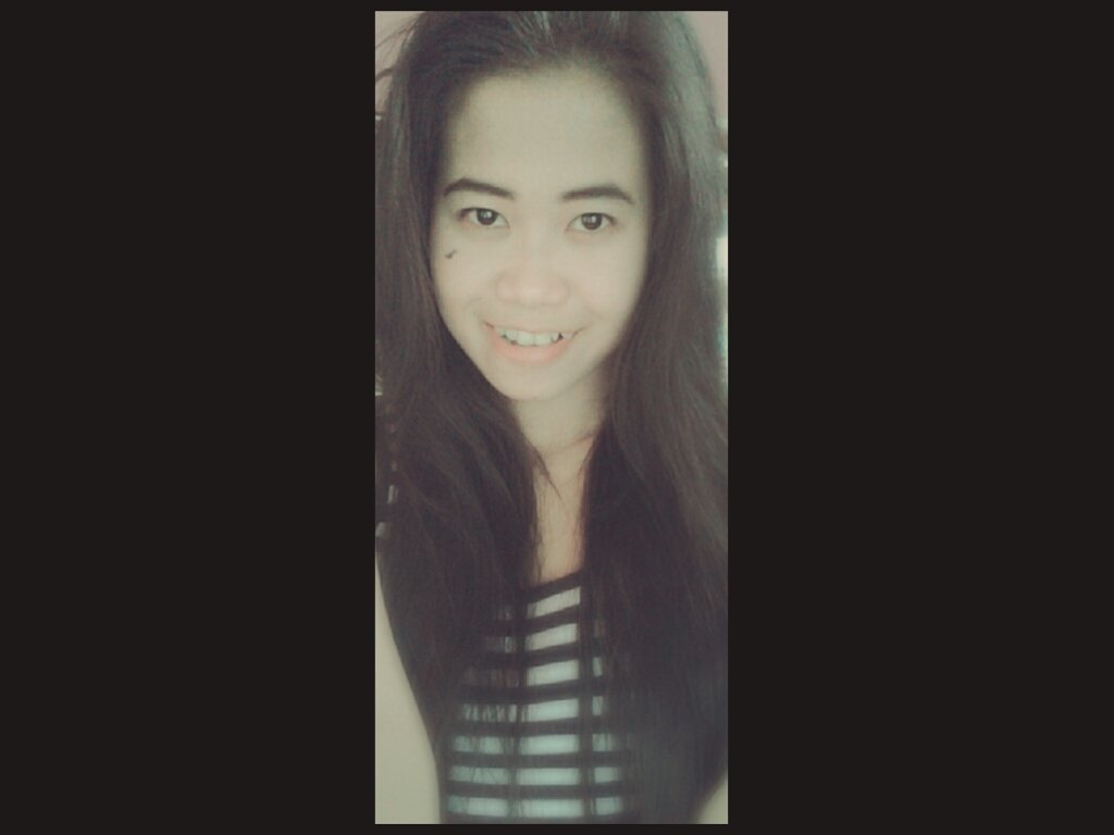 peshekz30's profile picture. invite : 75EBE9BA :-D