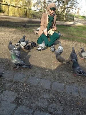 44ae4d0d4ec64af's profile picture. ‏﷽ ﴿إِنَّ اللَّهَ وَمَلَائِكَتَهُ يُصَلُّونَ عَلَى النَّبِيِّ يَا أَيُّهَا الَّذِينَ آَمَنُوا صَلُّوا عَلَيْهِ وَسَلِّمُوا تَسْلِيمًا﴾.