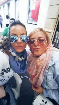 jenimoreno21's profile picture. amante de la vida… la mejor sensacion del mundo: es reírse hasta que duelaaa!!!