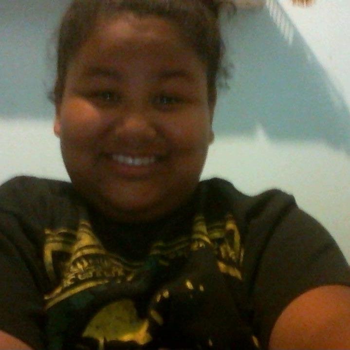 am a big fan of kendall t.bob marley and raggae music,5sos follow ma two besties @chizzle5sos @zllie5sos