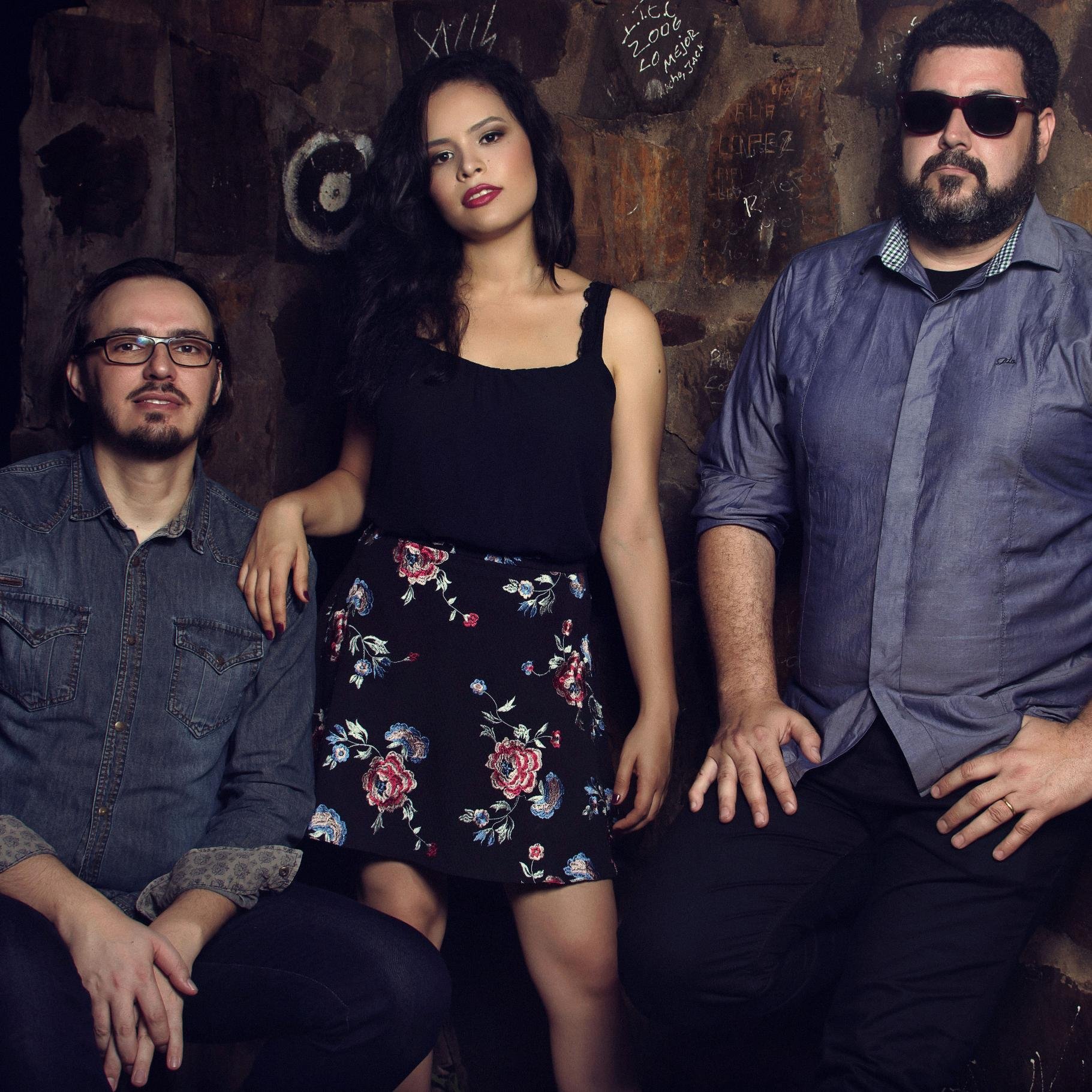 Banda brasileira com EP e shows coming soon!