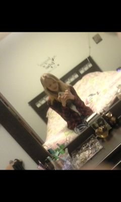 fab_crab's profile picture. do you even lift?   yeah pizza boxes