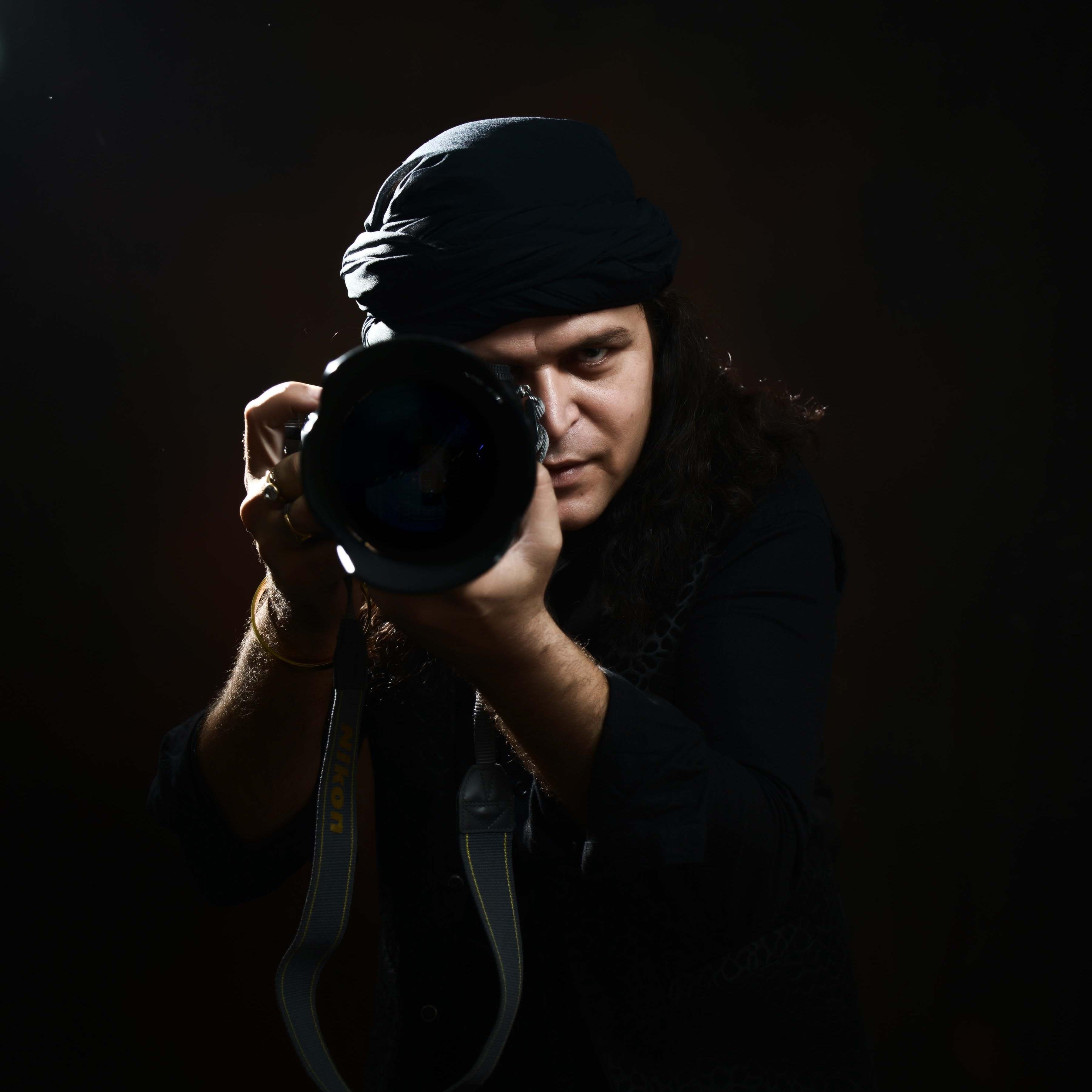 Amrish Mehta
gurustudio72@gmail.com