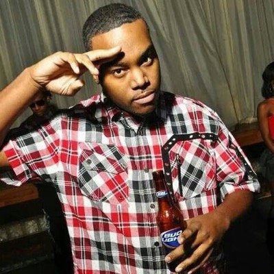 Kahlil Jones C.E.O of Blowin up promotions, Connects with many Labels and companies. DM me now