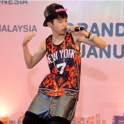 yadong | need nuna yg sexy :)