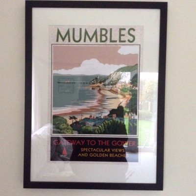 elfinface's profile picture. Look around and stay happy