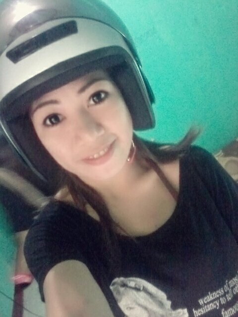 ingin selalu berada dalam lindunganmu yya ALLAH