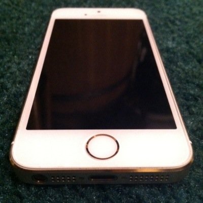 I buy all old and unwanted iPhones and Galaxies. Follow and DM me to sell your old phone!