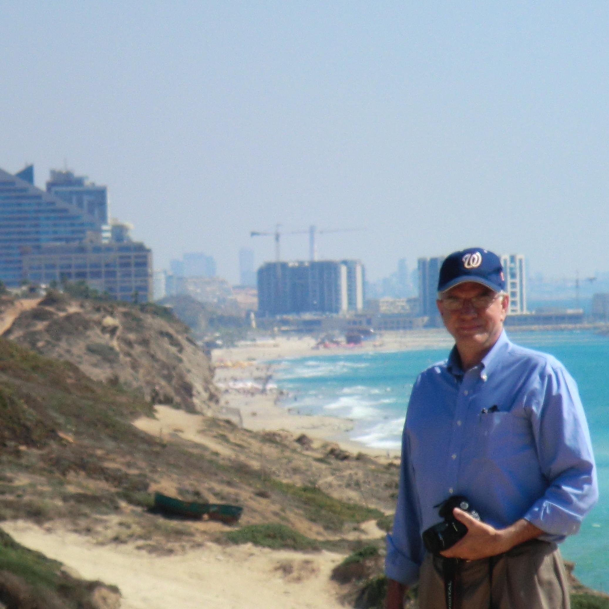 Economic Development Advisor, 30 years experience in Latin America, Africa and the Middle East.