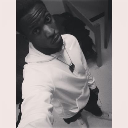 #Football #LaidBack #Loyalty #TeamKewlAf ...... Follow me and ill follow back..